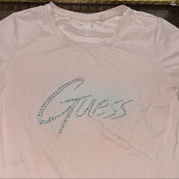 GUESS - Picture 3 of 3